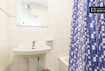 granada, Andalusia 18004