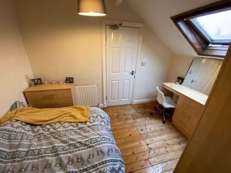 4 bedroom house to rent - Photo 5