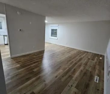 3 Bed 1 Bath Main Floor | 13311 58 Street Northwest, Edmonton - Photo 1