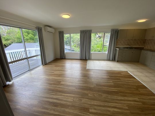 Property Management1040A East Coast Road, Fairview Heights - Unit for Rent - Photo 1