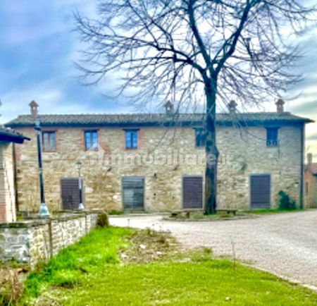 Trilocale ottimo stato, primo piano, Badia Petroia, Città di Castello - Photo 4