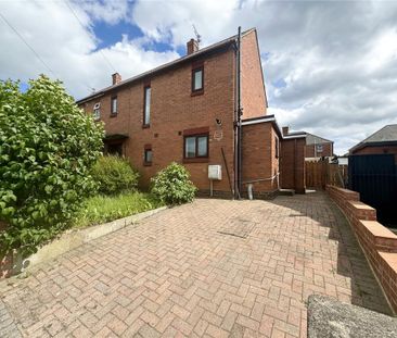 3 bedroom semi-detached house to rent - Photo 4