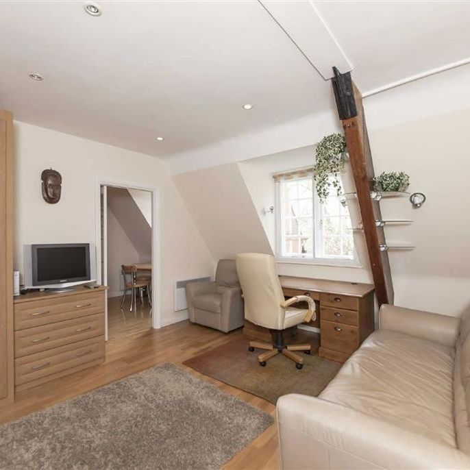 1 bedroom flat to rent - Photo 1
