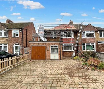 3 bedroom semi-detached house to rent - Photo 3