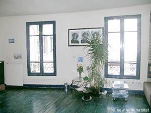 Logement à Paris, Location meublée - Photo 2