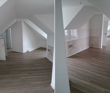 Für Einzelpersonen: moderner Dachgeschossausbau mit Balkon in Mauri... - Photo 2