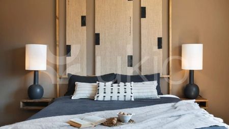 Barcelona Capital, Catalonia 08012 - Photo 3