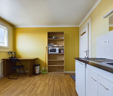 Apartment - Photo 2