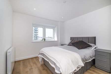 2 bedroom flat to rent - Photo 4