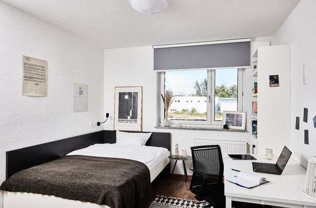 Erstbezug!! Verschiedene möblierte Apartments (1 Person) gegenüber der Uni Fulda - Photo 1