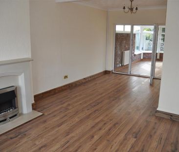 2 bedroom semi-detached house to rent - Photo 3