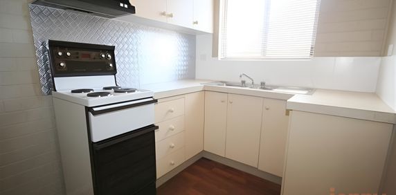 16/17 Mowatt Street, Queanbeyan NSW 2620 - Apartment For Rent | Domain - Photo 2