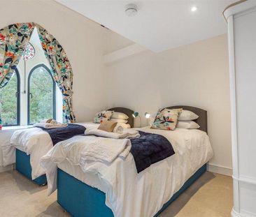 2 bedroom flat to rent - Photo 5