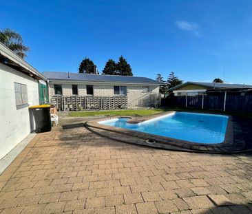 Pool + Beach + Bayfair - Photo 1