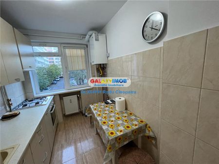 Inchiriere 3 camere,centrala proprie, Ploiesti, zona Republicii - Photo 5