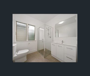 Blue-chip Location - Air-conditioned - Near New Bathroom - Private ... - Photo 3