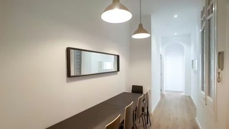 Gran Via de les Corts Catalanes, Barcelona, Catalonia 08007 - Photo 2