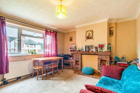 2 Bed Semi-Detached House, Clough Street, LS27 - Photo 2