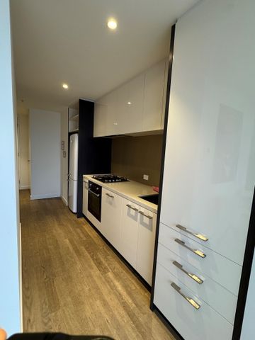 1108/288 Albert Street, Brunswick VIC 3056 - Photo 5