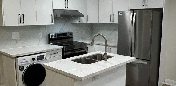 For Lease - 24 Gladmary Drive Unit# Bsmt, Brampton, Ontario - Photo 2