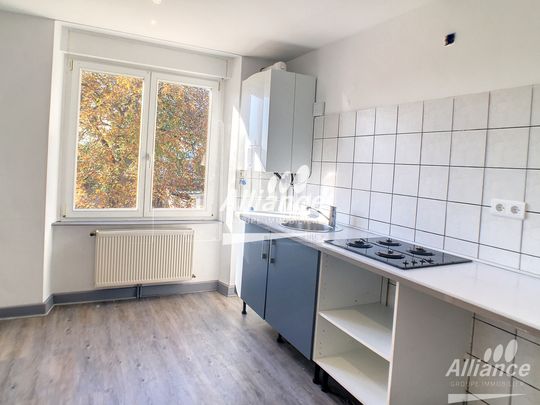 Location Appartement 4 pièces 73m² SOCHAUX 25600 - Photo 1