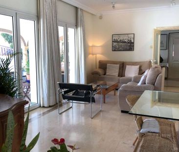 6 bedroom luxury Villa for rent in Benalmádena, Andalusia - Photo 1
