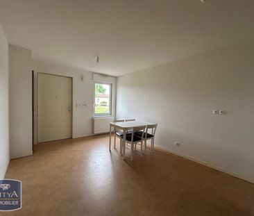Location Appartement 3 pièces 54m² VATAN 36150 - Photo 1