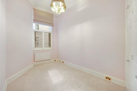 3 bedroom flat to rent - Photo 5