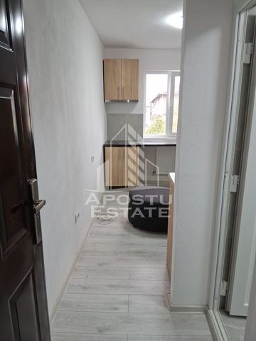 Garsoniera moderna ,zona Complex Studentesc - Photo 2