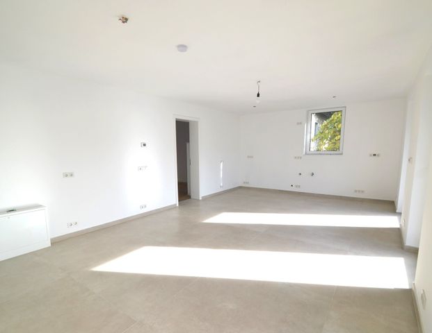 *Siegburg: 3 Zimmer Erstbezug, Zentrum und ICE Bahnhof fußläufig erreichbar* - Photo 1