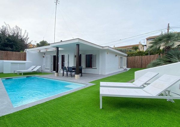 Sitges, Catalonia 08870