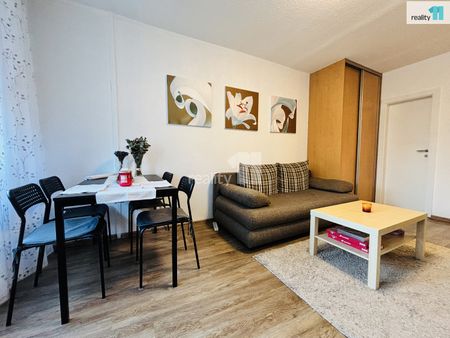 Pronájem bytu 2+kk 45 m² - Photo 2