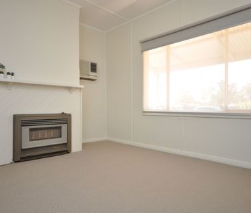 12 Caroona Road, Port Augusta West - Photo 2