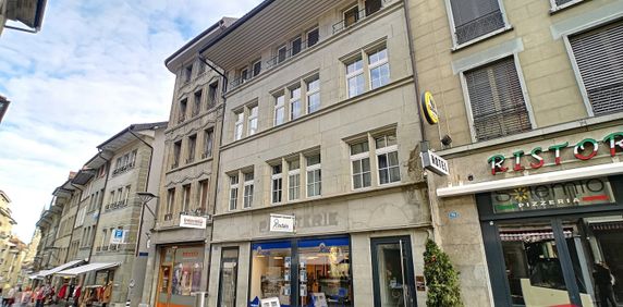 Chambre au 3ème étage à Fribourg - Photo 2