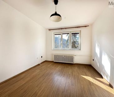 Pronájem bytu 1+1 33 m² - Photo 1