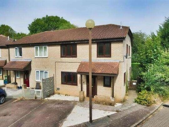Mendelssohn Grove, Browns Wood, MK7 - Photo 1