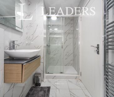 3 bedroom bungalow to rent Ripley Road, Luton, Bedfordshire, LU4 - Photo 4