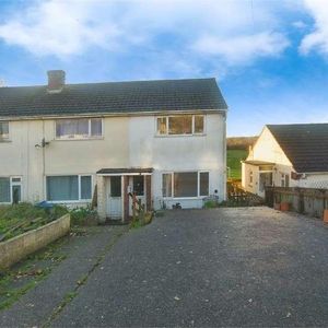Sandringham Road, Buckland, Newton Abbot, Devon, TQ12 - Photo 2