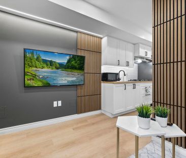 For Lease - 158 Indian Grove Unit# Unit B2, Toronto, Ontario - Photo 1