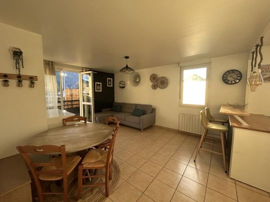 Location Appartement 3 pièces Meublé 61m² BONNEVILLE 74130 - Photo 1