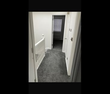 3 Bed Terraced House, North Gardens, BN1 - Photo 5