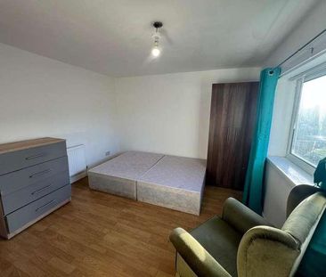 Stanmore Grove, Leeds, LS4 - Photo 4