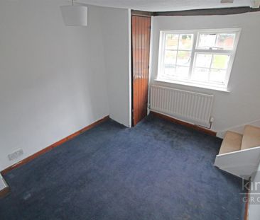 3 Bedroom House - Terraced To Let - Photo 5