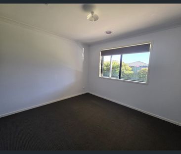 Family home in perfect location! - Photo 3