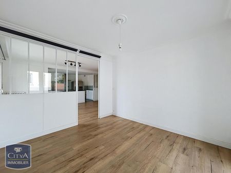 Location Appartement 4 pièces 87m² LYON 5ème - Photo 4