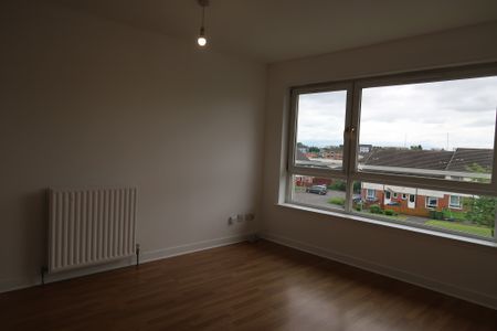 Hamiltonhill Gardens, Glasgow, G22 | £795 Monthly - Photo 3