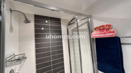 Premium 2 Bed Apartment - Photo 4