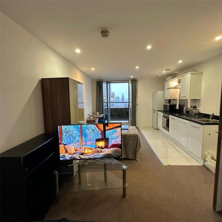1 bedroom penthouse to rent - Photo 5