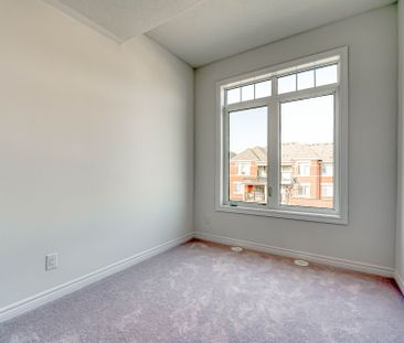 For Lease - 1112 Lockie Drive, Oshawa, Ontario - Photo 4