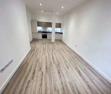 1 bedroom ground floor maisonette to rent - Photo 2